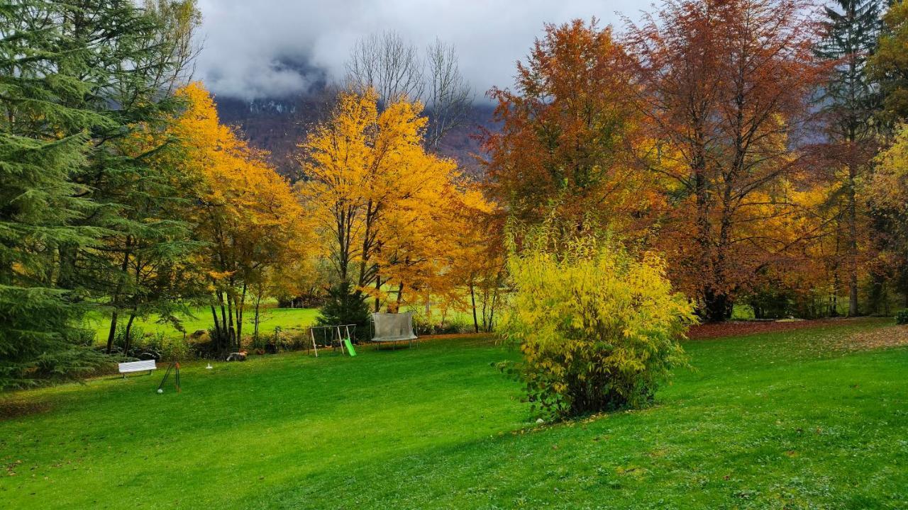La Taniere Du Lac D Aiguebelette Lepin-le-Lac Exterior foto